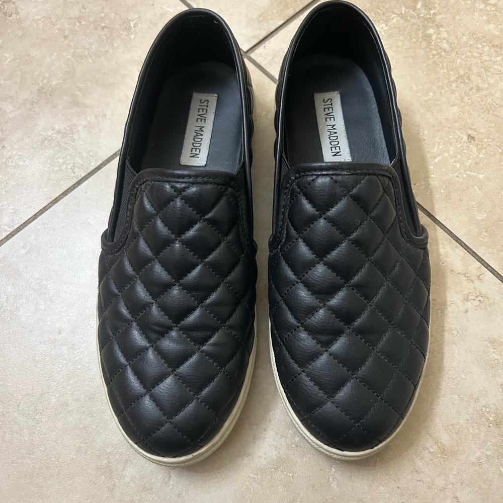 Steve Madden Black Quilted Women's Slip-Ons